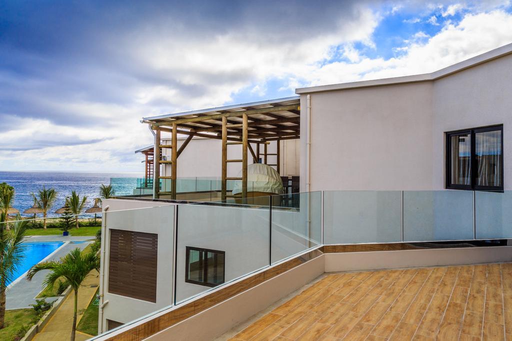Ocean View Apartment Flic en Flac ภายนอก รูปภาพ