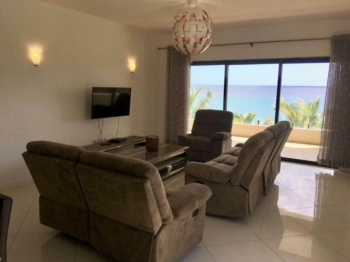 Ocean View Apartment Flic en Flac ภายนอก รูปภาพ