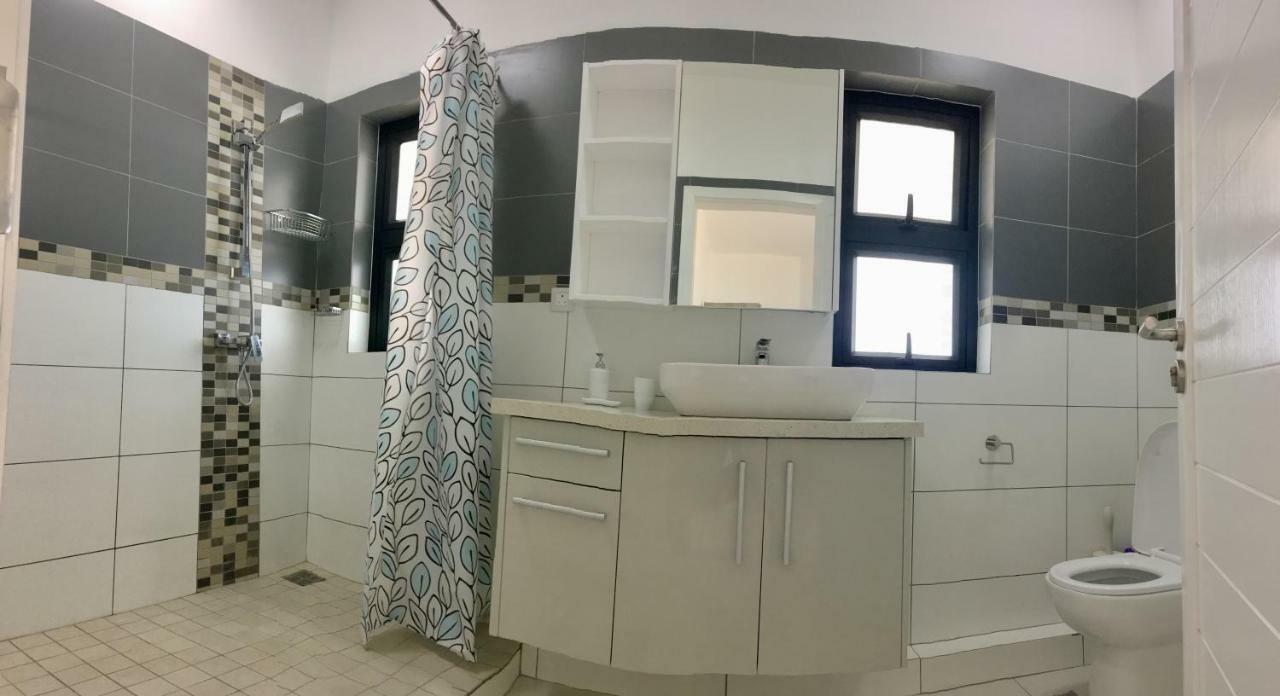Ocean View Apartment Flic en Flac ภายนอก รูปภาพ
